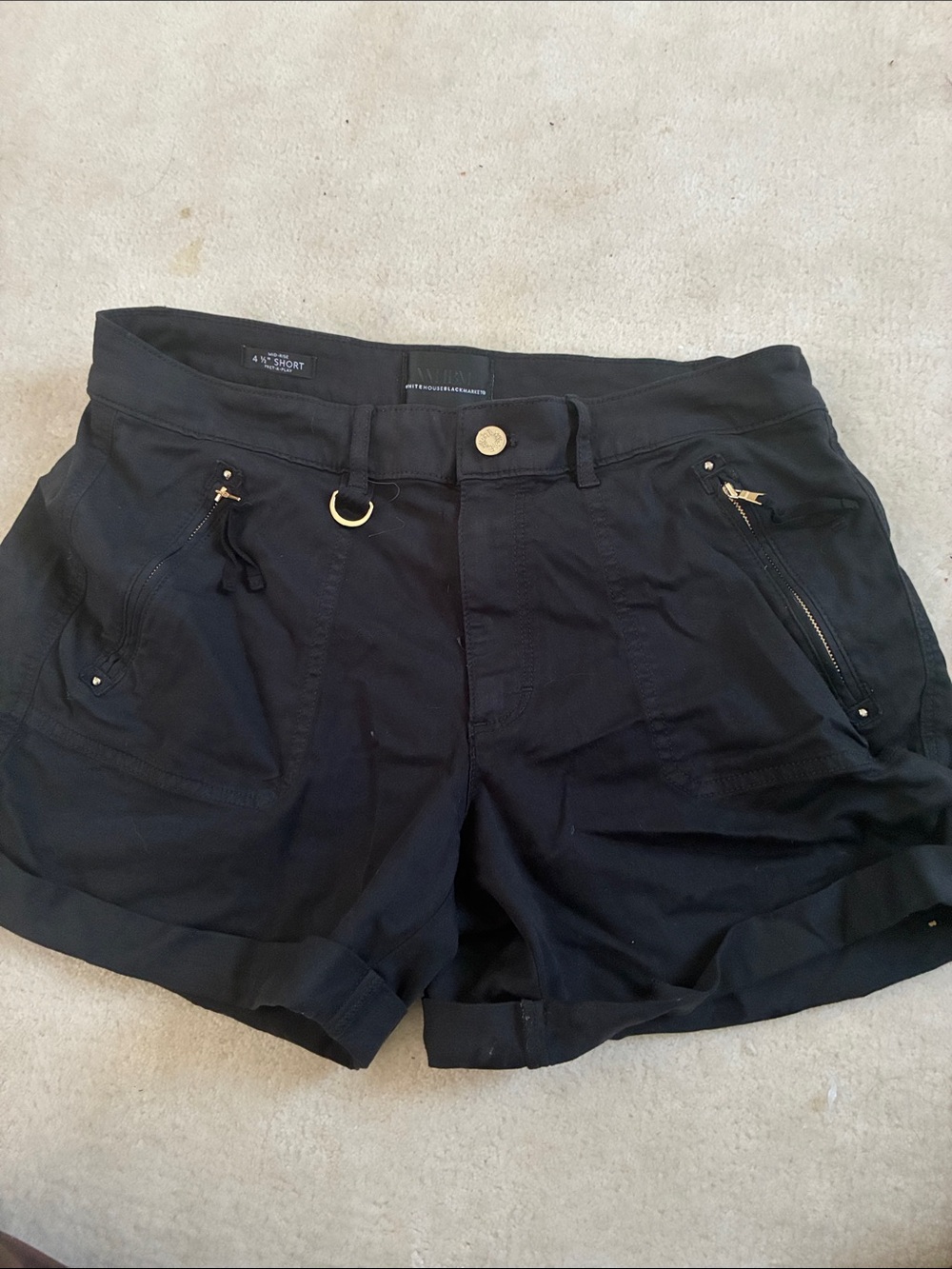 Black Women's Casual Zip-Pocket Shorts